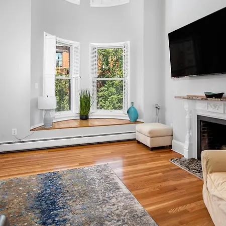 Brownstone Townhouse In Fenway Apartment Boston Exterior photo
